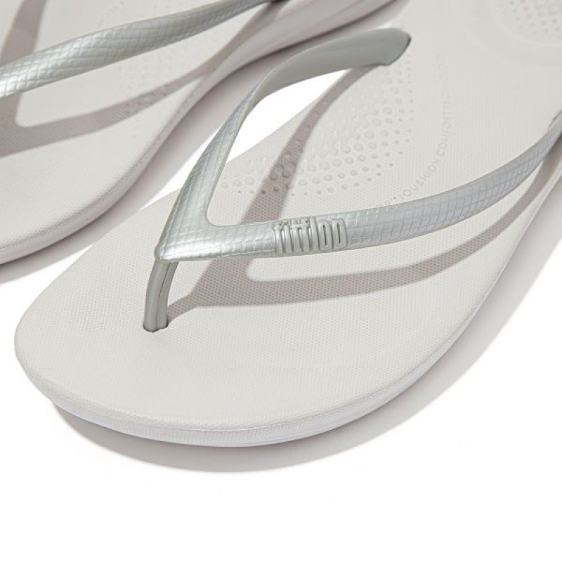 FitFlop Iqushion Ergonomic Women's Flip Flops Silver | 580LHMNSD