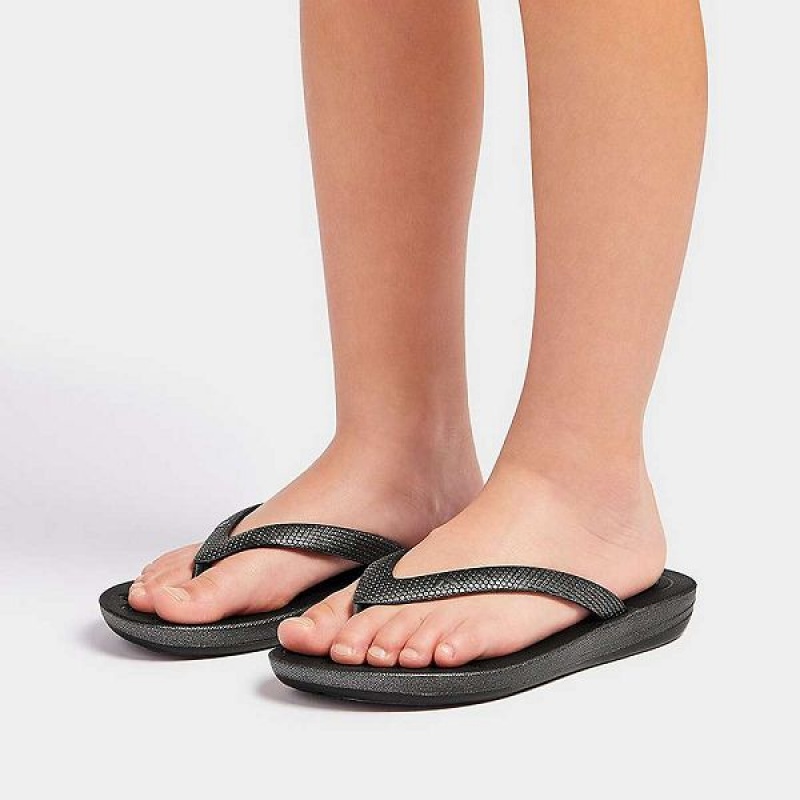 FitFlop Iqushion Junior Shimmer Ergonomic Kids' Flip Flops Black | 390JTNHBX