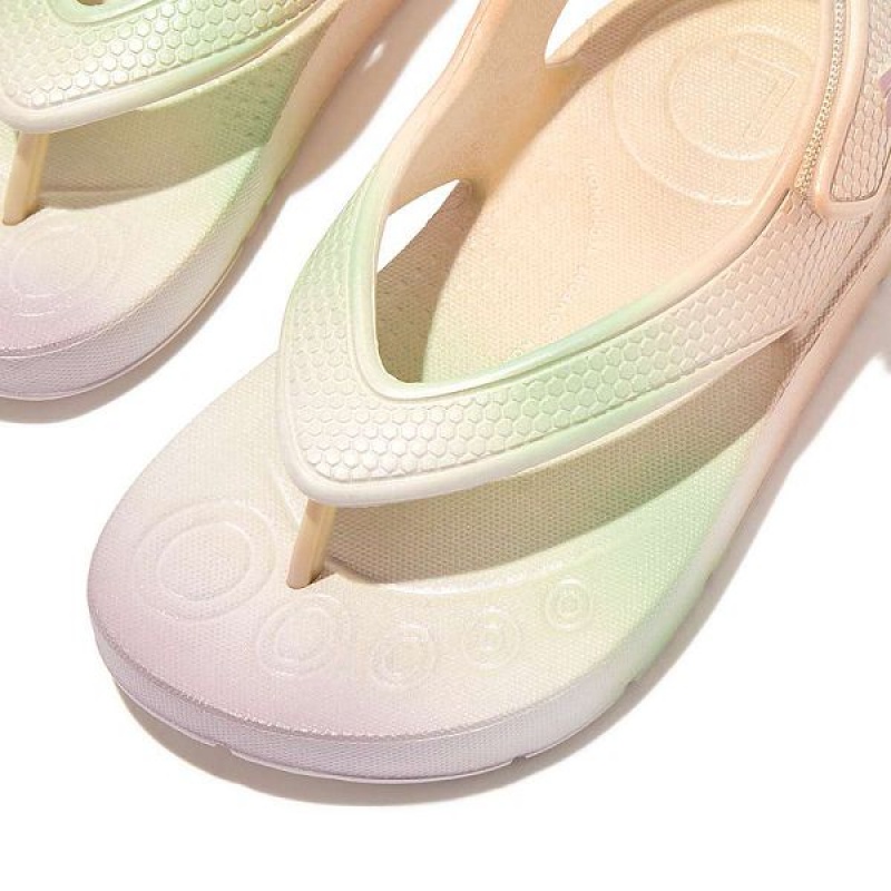 FitFlop Iqushion Toddler Iridescent Ergonomic Back-Strap Kids' Flip Flops White | 053ZKYSEH